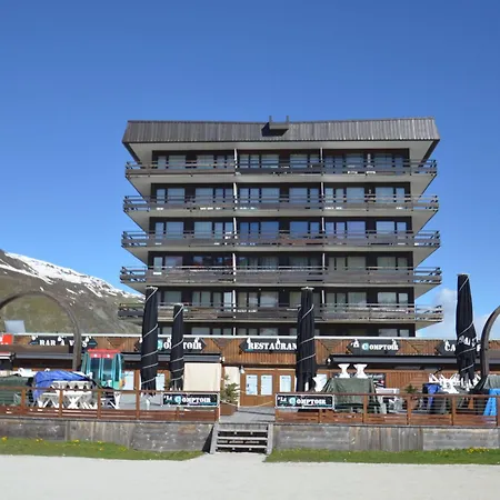 Renove Pour 4, Aux Pieds, La Croisette, Les Menuires - Fr-1-452-230